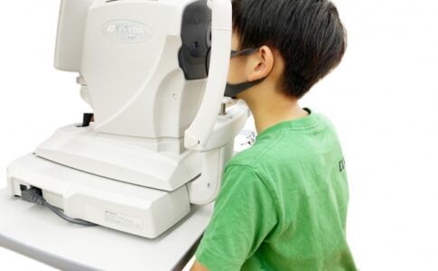 斜視検査