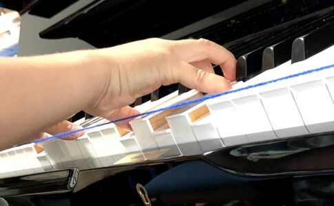 手首の矯正方法