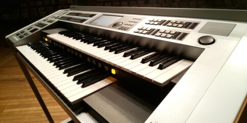 YAMAHA MUSIC SCHOOL